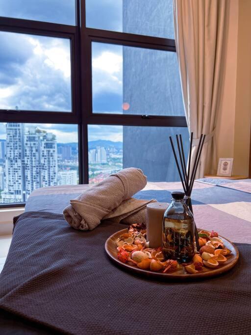 Modern Suites At Arte Mont Kiara By Iconique Куала Лумпур Екстериор снимка